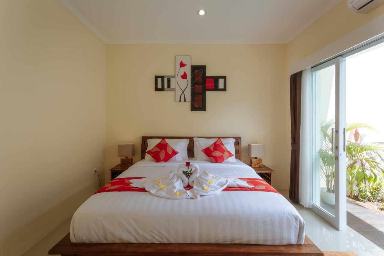 Villa Julie Seminyak Esterno foto