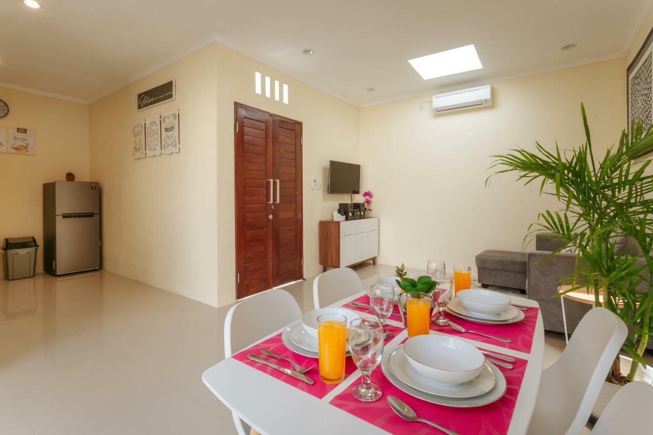 Villa Julie Seminyak Esterno foto