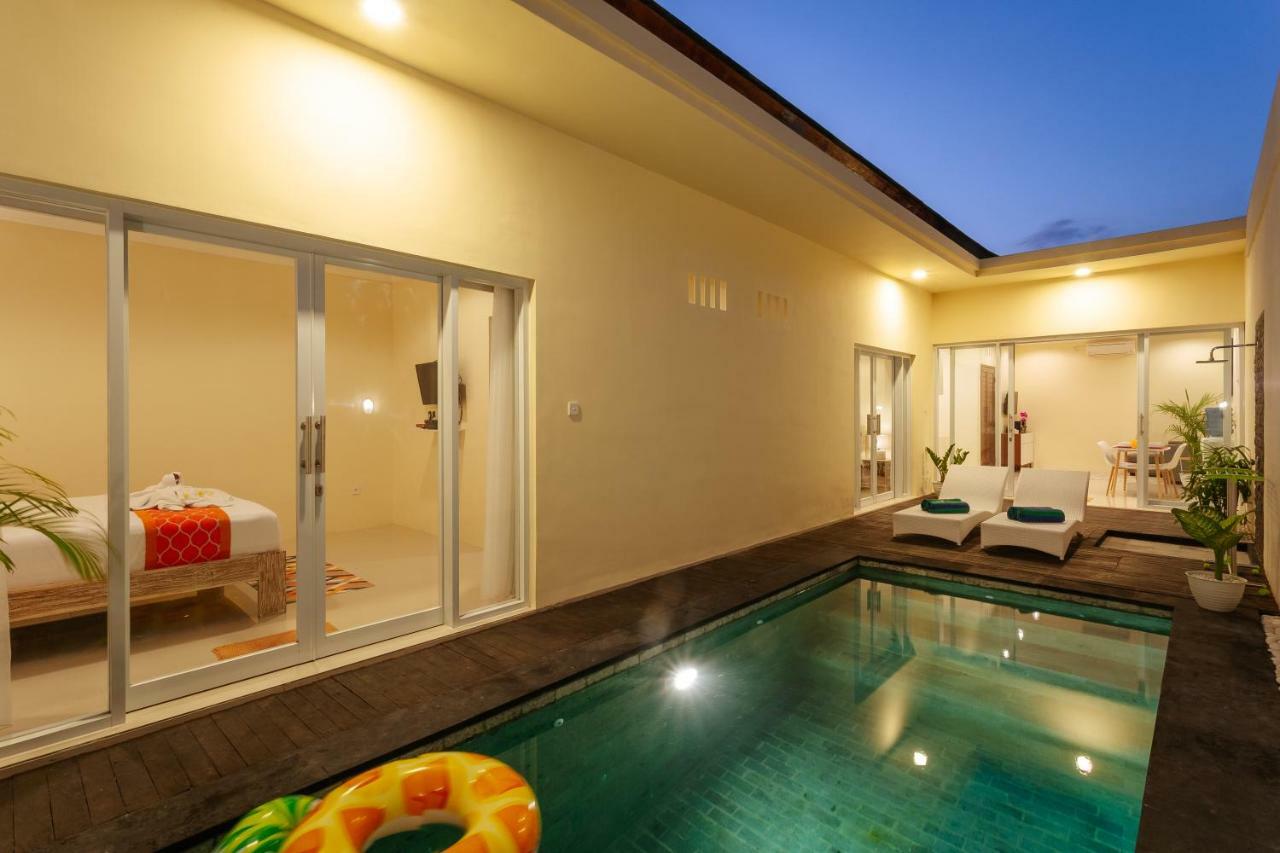 Villa Julie Seminyak Esterno foto